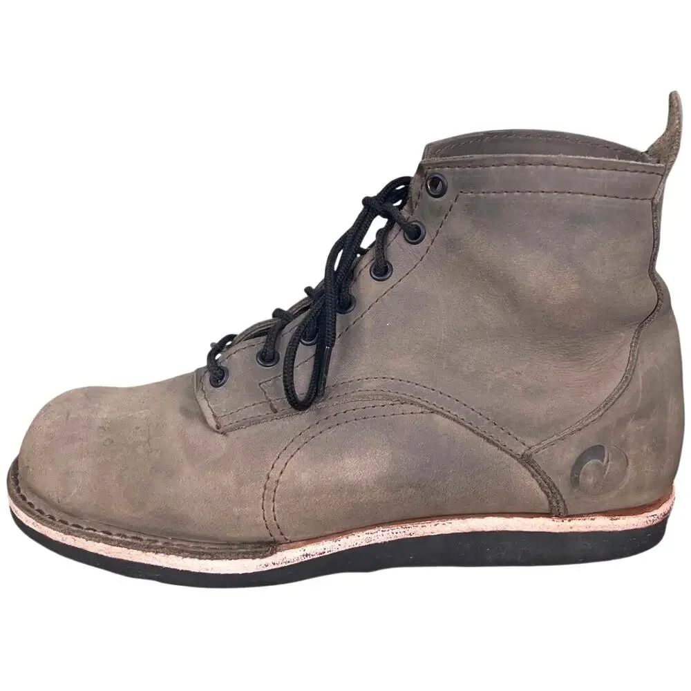 Origin Maine Men’s Coronado 6 Taupe Leather Vibram Sole Boot Size US 10.5 D